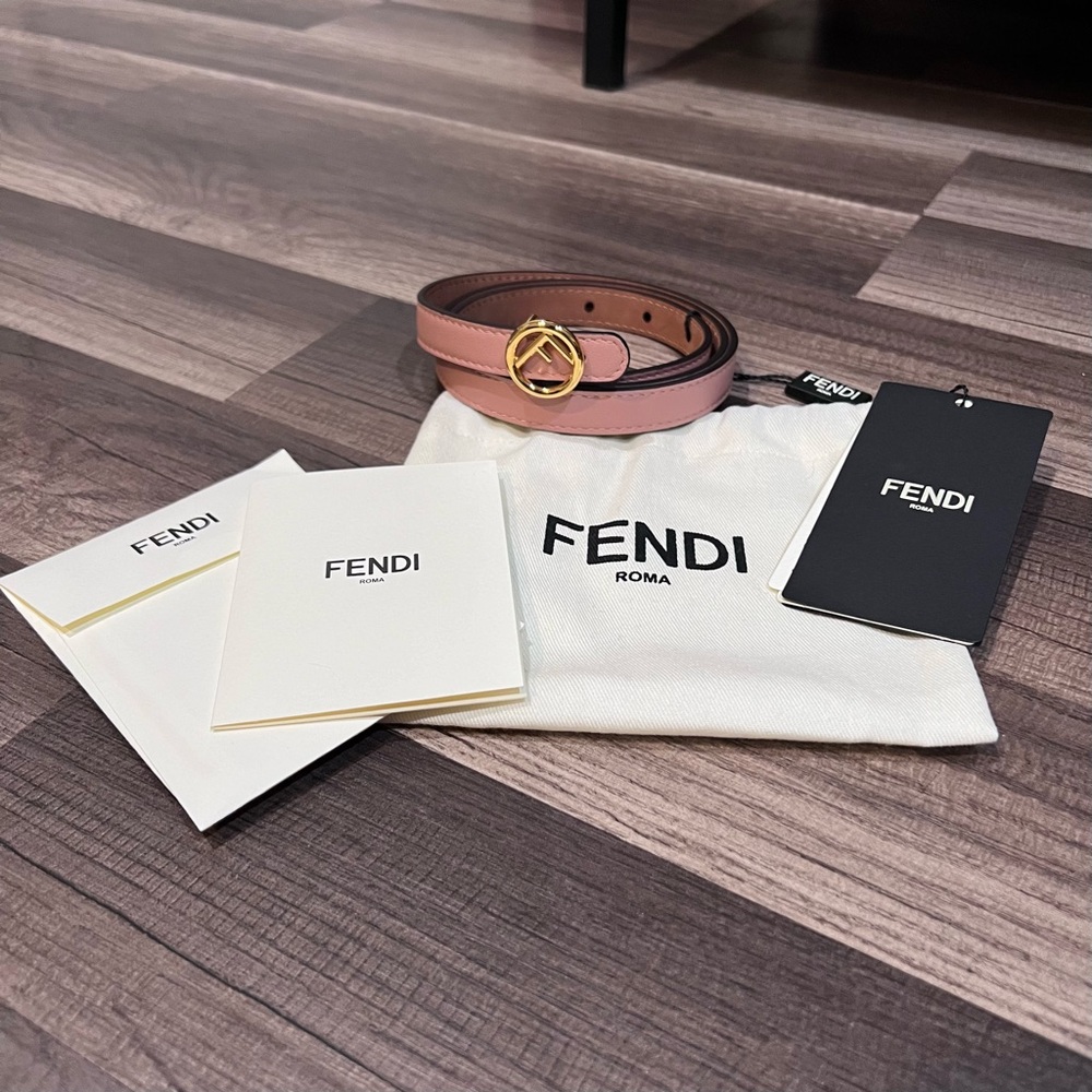 Fendi Vit. Grace Rosa - Pink Blush Leather Belt with Gold Buckle size 85/34 NWT